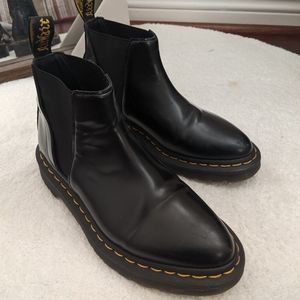Dr. Martens Bianca Chelsea Boot